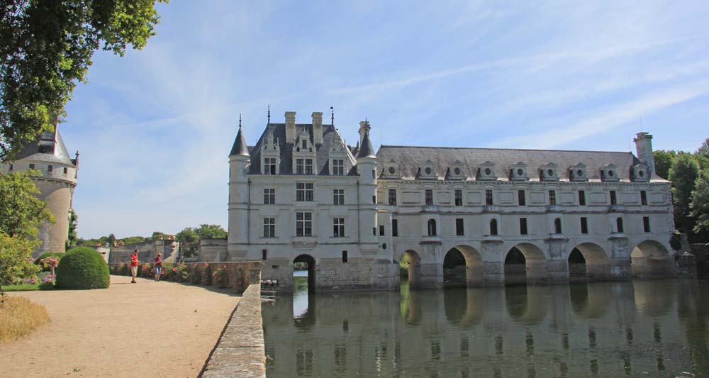 Chenonceau castle in