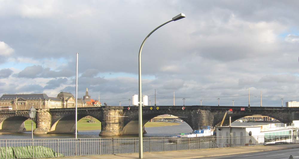 Augustus Bridge