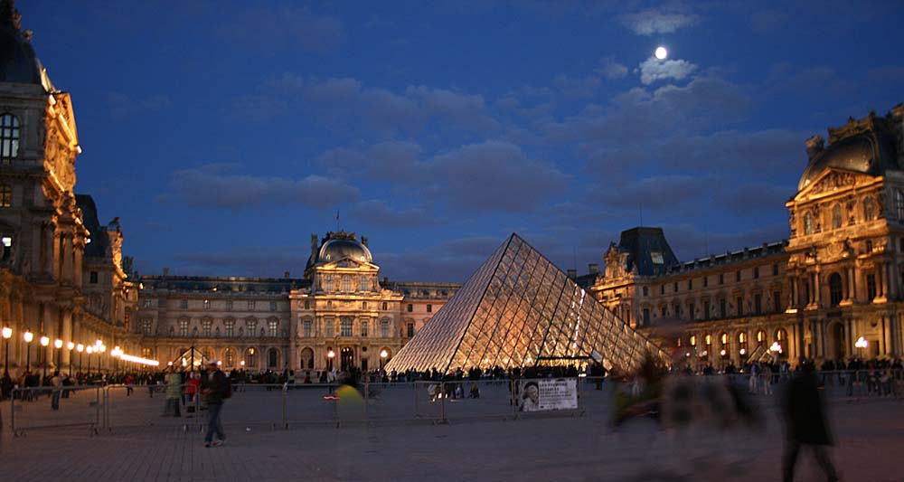 Louvre Museum