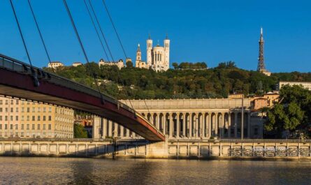 Lyon