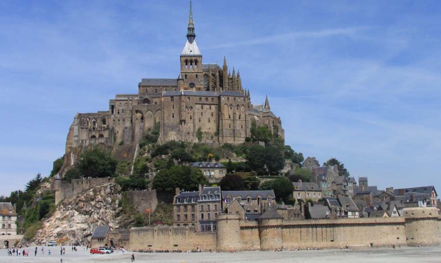 How to get from Paris to Mont-Saint-Michel