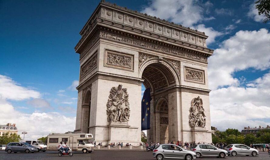 Arc de Triomphe in Paris