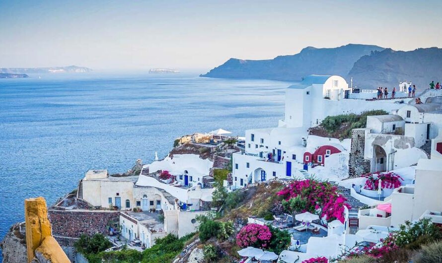 How to get to Santorini